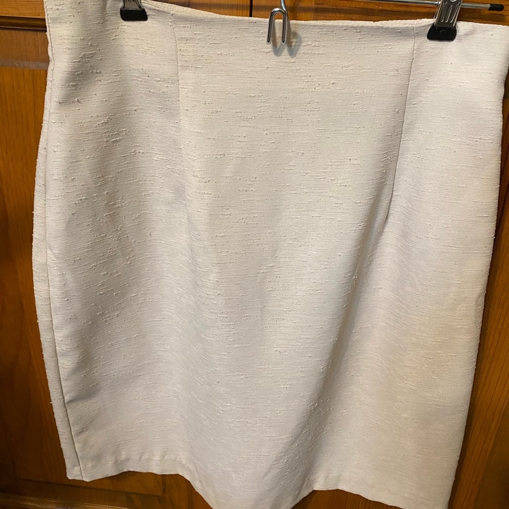 Ecru Pencil Skirt in Classic Cream